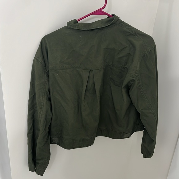 Green Jacket - Picture 2 of 4
